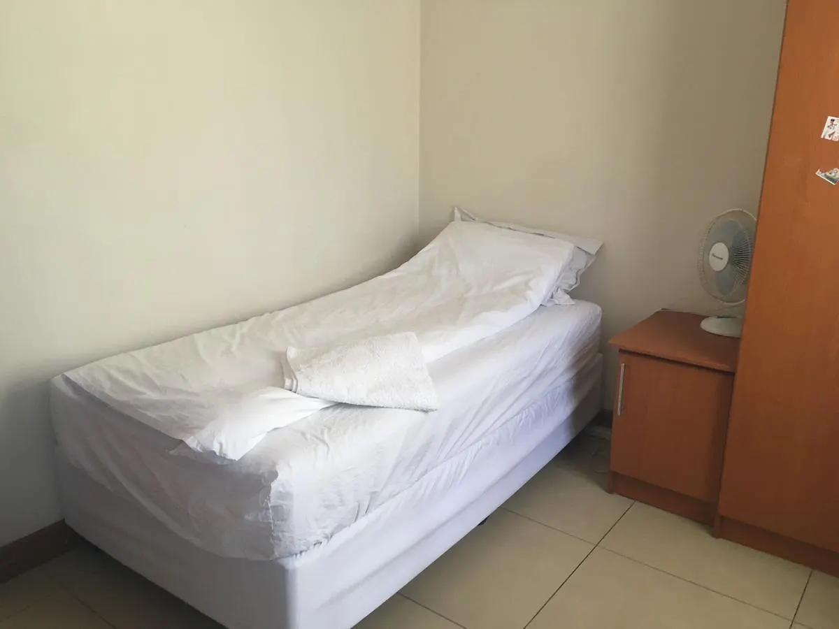 Phoebe'S Place Hotel Kuils River Homestay